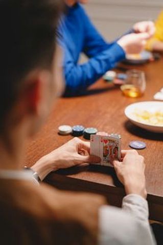 game gian lận Debet